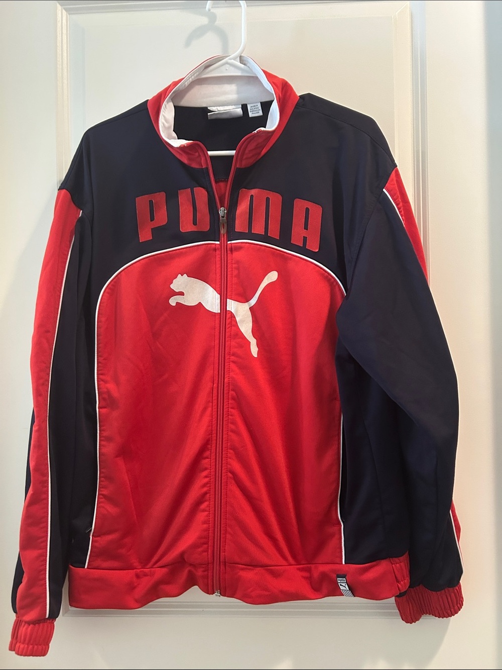 Puma Bold Logo Graphic Red, Black,White Athletic Zip Track Jacket pockets size L